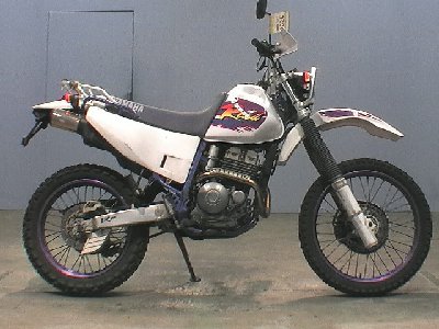 0024 Yamaha TT250R 002.jpg
